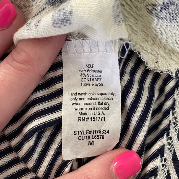 Kaileigh Carah Mixed Material Tank Top - Picture 4 of 4